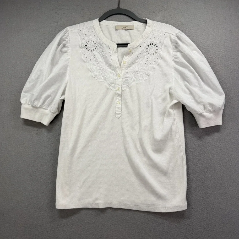 LOFT White Ribbed Henley Women Medium* Eyelet Lace Crochet Floral Puff Sleeve